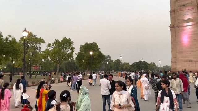 NEW DELHI WALK TOUR | INDIA GATE, CENTRAL VISTA AVENUE, KARTAVYA PATH - 4K HDR INDIA WALKING TOUR смотреть онлайн