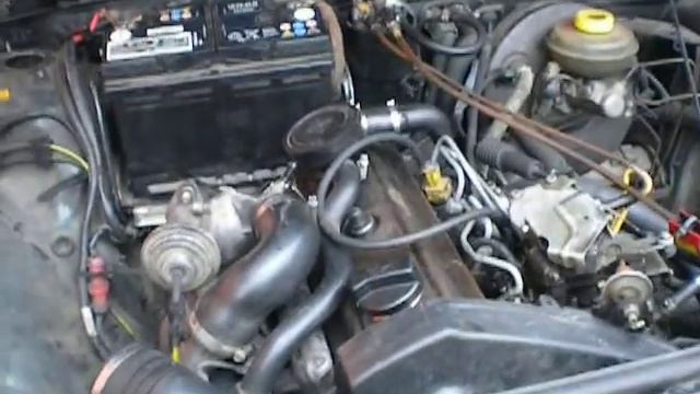 Rozróch silnika 1,9 TD Audi B4 1992r. смотреть онлайн