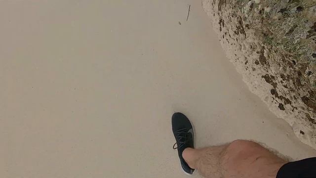 NUSA PENIDA - NOT WHAT WE EXPECTED! Bali Vlog смотреть онлайн