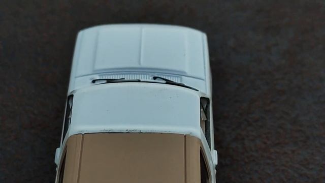 1996 Ford Bronco Eddie Bauer Edition by Greenlight Collectibles in 1/64 scale #ford #bronco смотреть онлайн