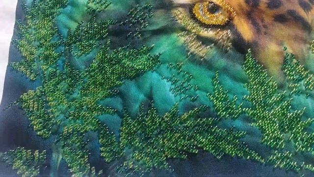 Обзор готовой схемы "Глаза хищника" от ТМ Картины Бисером смотреть онлайн