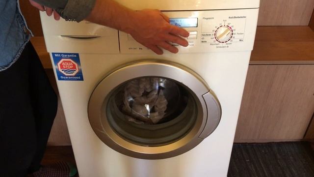 Как остановить стиральную машину во время стирки смотреть онлайн