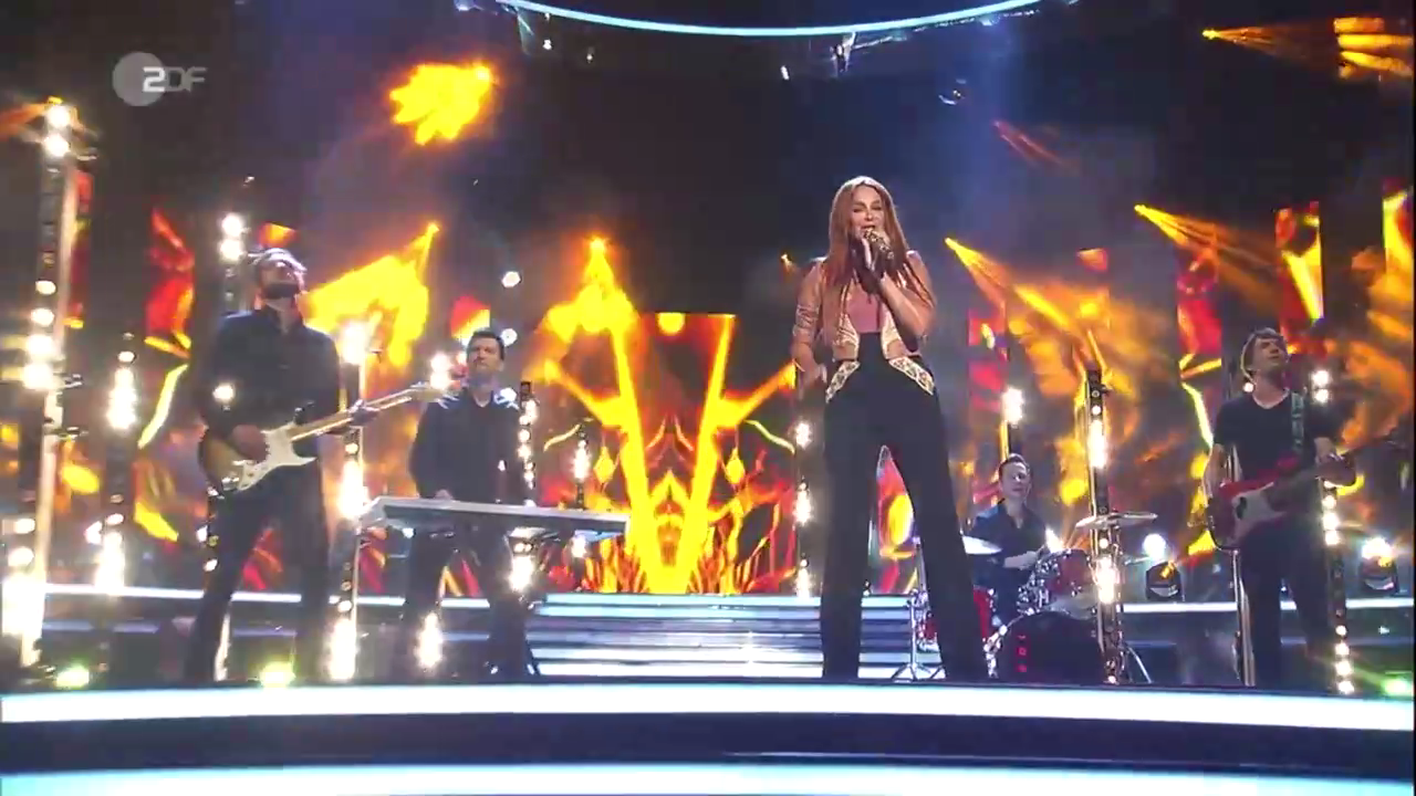 Andrea Berg - Ich Werde Lächeln Wenn Du Gehst (Willkommen Bei Carmen Nebel 20.05.2017)
