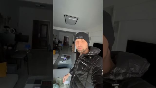 ?Спасибо мне что балую себя _ мемы _ приколы от Зубарев #юмор #стендап #Китай #Shorts смотреть онлайн