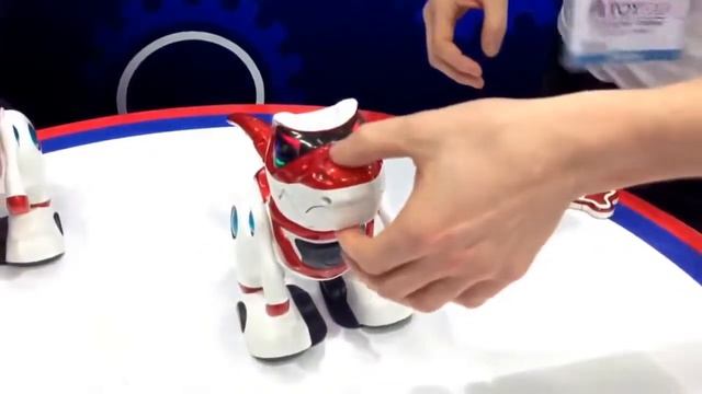 Интерактивный динозавр - робот Tekstа T-Rex смотреть онлайн