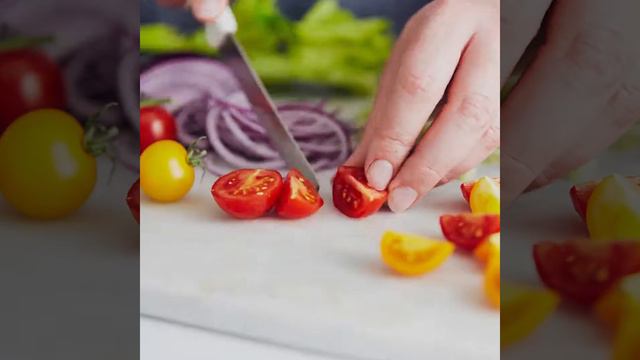 Tigg's Monthly Match - Tomato Mozarella Pasta Recipe смотреть онлайн