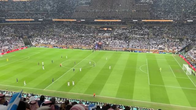 WE WENT TO THE WORLD CUP FINAL! MESSI SAW US 👀🤯 смотреть онлайн