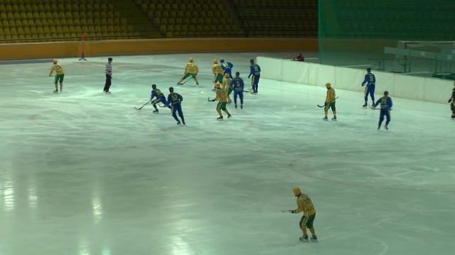 Антон Ахмеров отражает пенальти. смотреть онлайн