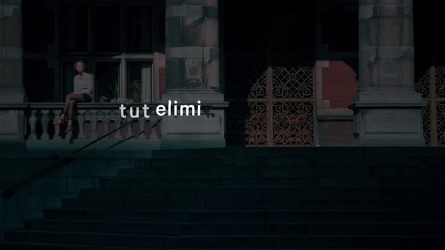 Yüzyüzeyken Konuşuruz - Dinle Beni Bi' (Lyric video) смотреть онлайн