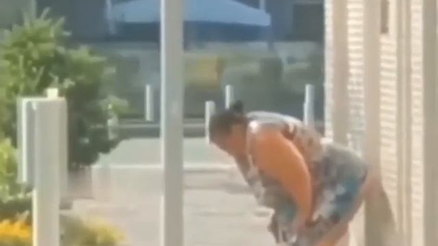 Не только животные метят территорию смотреть онлайн