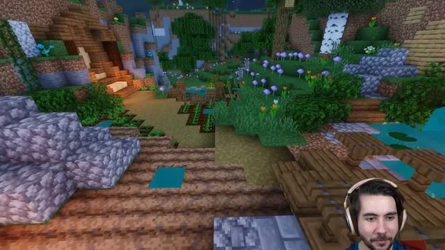 Surprising A Friend With A Brand New Base | Minecraft House Flippers смотреть онлайн