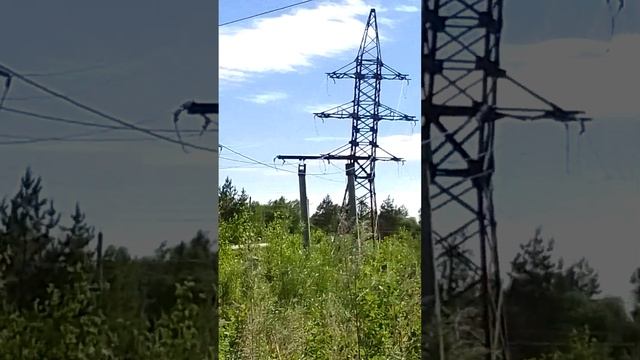 Провода вл 35 КВ весят низко 4 м от земли уступает ЛЭП 250 КВ смотреть онлайн