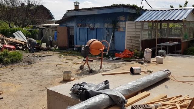 Коробка дома готова! Перерыв в стройке. смотреть онлайн