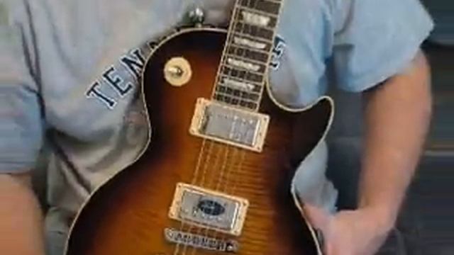 An Introduction to the New Gibson 2008 Les Paul Standard смотреть онлайн