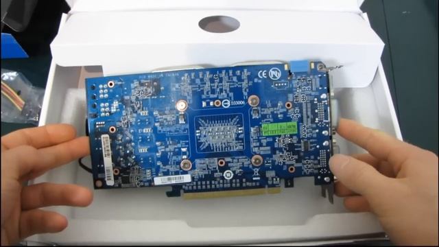 Gigabyte GeForce GTX 460 1GB SE Video Card Unboxing & First Look Linus Tech Tips