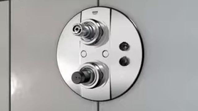 Как просто установить встраиваемый термостат GROHE для верхнего и бокового душа смотреть онлайн