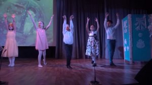 Если мама пожалеет! Танец детей с мамами.