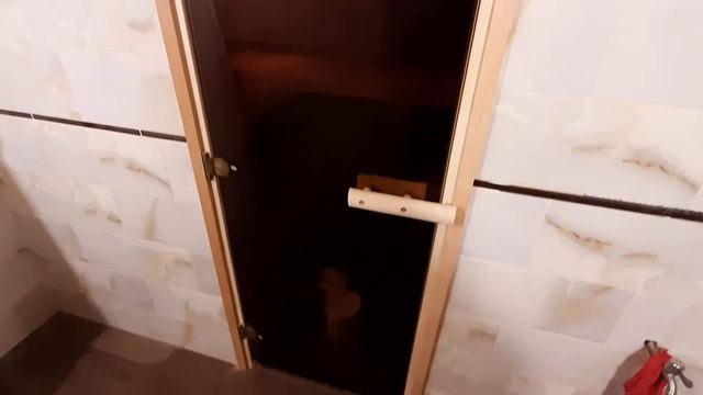 Распаковка — Стеклянная дверь для бани/сауны Везувий 190x70 CR смотреть онлайн