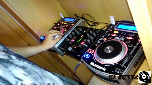 MARTIN GARRIX REMIX//DJ SETEC//NUMARK NDX400---BEHRINGER VMX100USB//#7 смотреть онлайн