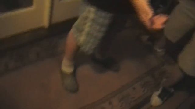 MHF - Don't go in your garage during a zombie apocalypse. смотреть онлайн