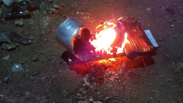 Термит в действии/Termite in action смотреть онлайн