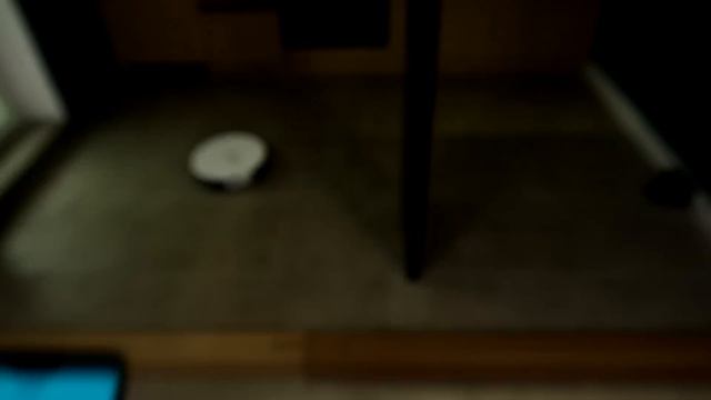 Робот пылесос Yeedi K650 против корма для хомячков и Кока Колы!