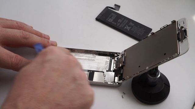 iPhone 5 5s Replacement Battery video instruction / Замена аккумулятора iphone смотреть онлайн