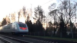АЛЛЕГРО скоростной поезд летит 190 км-ч на Финляндский вокзал СПБ утром VR-RZD