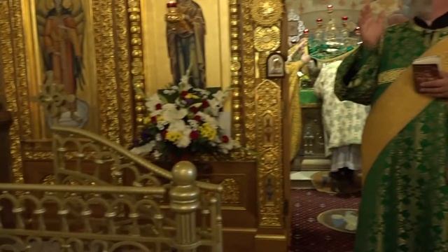 Престольный праздник Собора Александра Невского и освящение нового иконостаса нижнего храма.