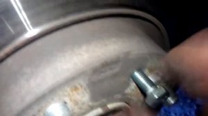 Hyundai Tucson замена передних тормозных дисков и колодок