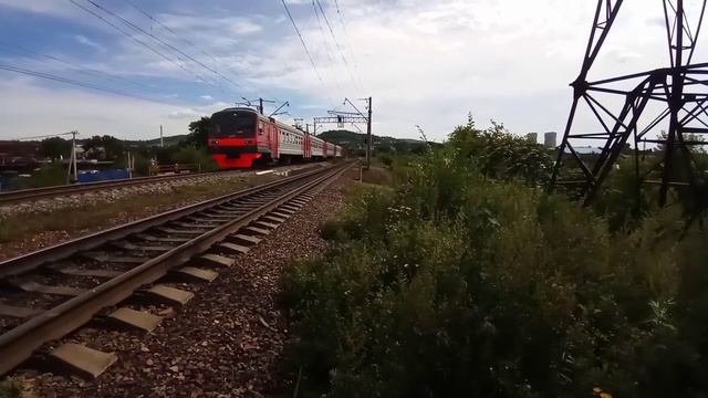 Дневной экспресс. Электропоезд ЭД9М-0211 сообщением Владивосток-Мыс Астафьева с приветом смотреть онлайн