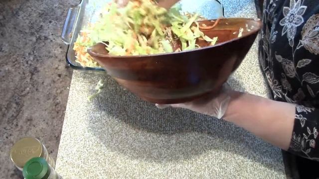ВКУСНО И ПОЛЕЗНО.ТУШЕННАЯ КАПУСТА В ДУХОВКЕ ПО НОВОМУ.ДАЖЕ КТО НЕ ЛЮБИТ КАПУСТУ ВСЕГДА КУШАЮТ ТАКУ смотреть онлайн