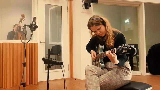 Ella Zirina Trio - More Samba (E.Zirina) смотреть онлайн