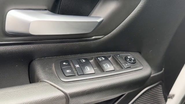 2019 Ram 1500 Longwood, Orlando, Lake Mary, Sanford, Daytona Beach, FL PE296808A смотреть онлайн