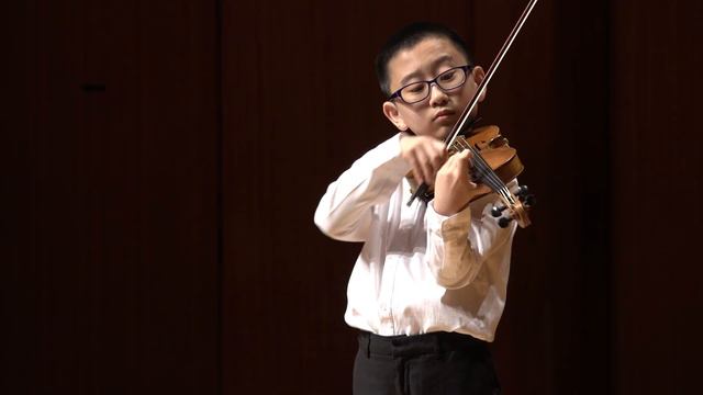 Bruch Violin Concerto in G minor by Benjamin Sze (11) смотреть онлайн