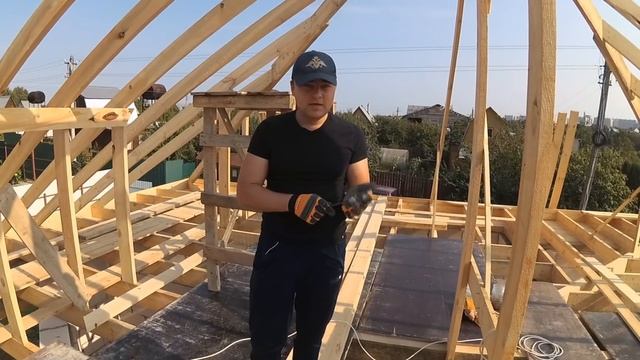 ВАЛЬМОВАЯ ЧЕТЫРЕХСКАТНАЯ КРЫША смотреть онлайн