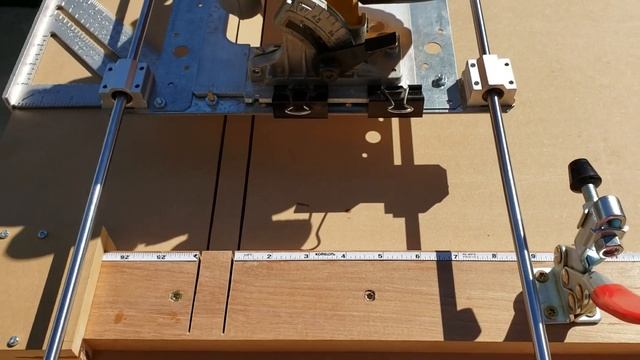 DYI Homemade Circular Saw Crosscut Jig And Miter Saw!!!