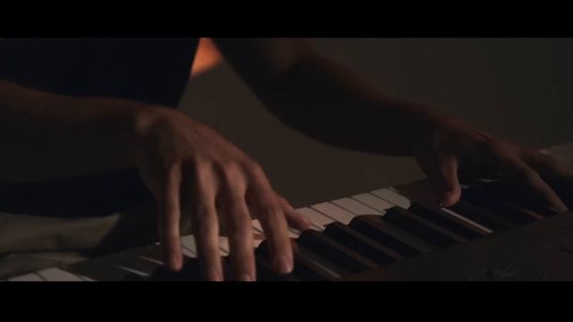 Kelsey Hart - Life With You (Official Music Video) смотреть онлайн