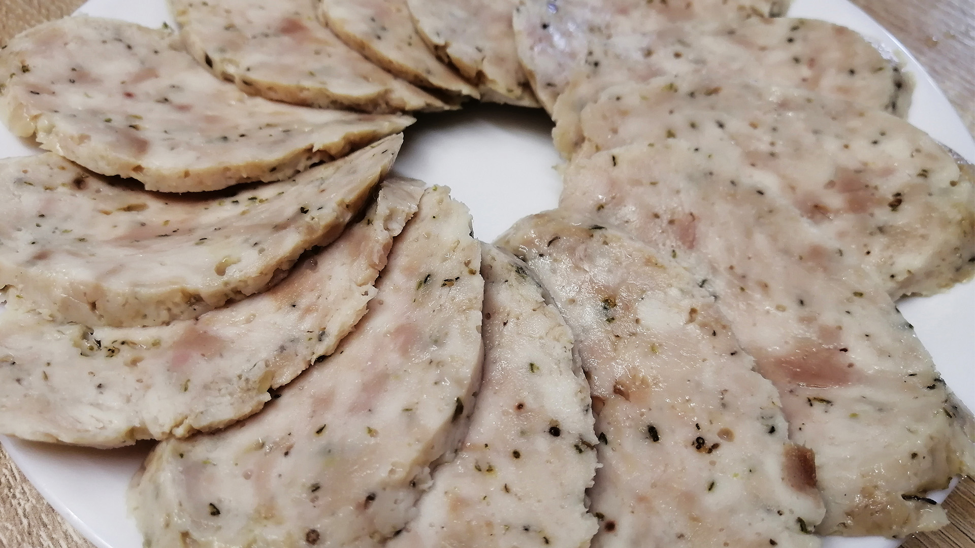 КУРИНАЯ КОЛБАСА с прованскими травами смотреть онлайн