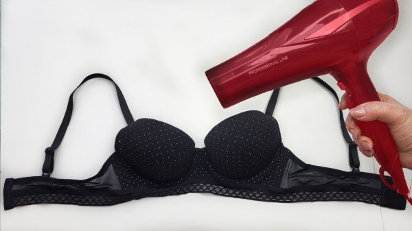 Не выбрасывайте старый лифчик, почините его с помощью фена