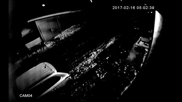 Челябинск, Калинина 5Б, стоянщики повредили машины смотреть онлайн