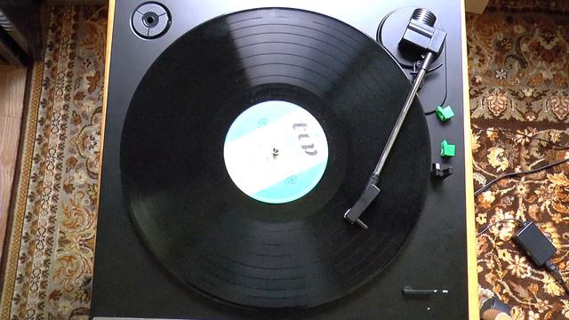 Gerhard Narholz's "Golden Saxes", by "Robert Wittman's Swinging Reeds" or something - 1967 Tip viny смотреть онлайн