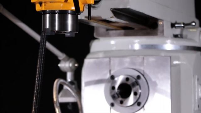 Фрезерный станок с УЦИ VISPROM FHX-70PD смотреть онлайн