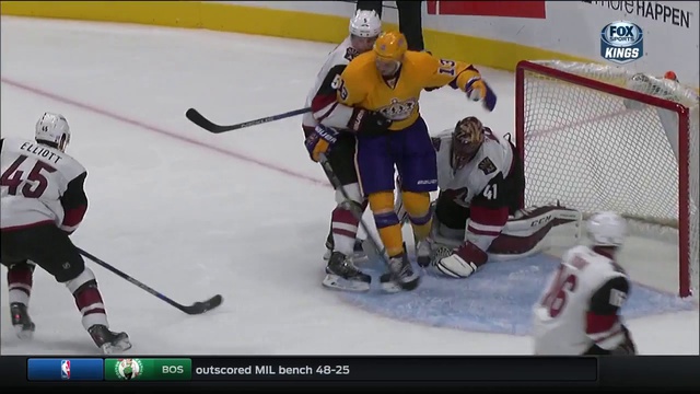 NHL.2015.11.10. Arizona Coyotes - Los Angeles Kings . 2 тайм. смотреть онлайн