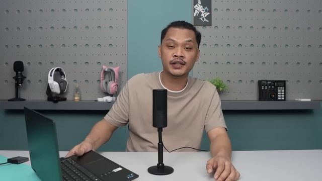 Satu Laptop Untuk Semua Kebutuhan .. | Lenovo Yoga 7i смотреть онлайн