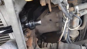 замена сайлентблоков на кабине Ман Командор (часть 2)