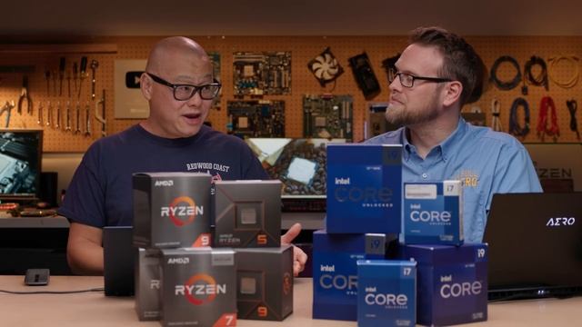 Intel vs AMD: Strengths & Weaknesses Of Each Platform смотреть онлайн