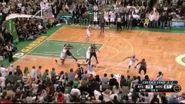 Marquis Daniels Fouls Al Horford on Inbounds Play смотреть онлайн
