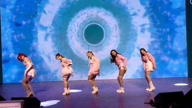 LE SSERAFIM (르세라핌) - PERFECT NIGHT | dance cover by RED SPARK | LUNAR NEW YEAR | 설날 2024 🐉 смотреть онлайн
