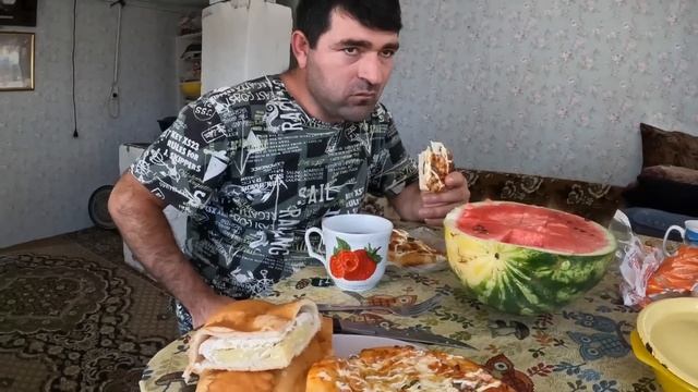 Подарок из ювелирного от мужа.Новая дверь для цыпляток. смотреть онлайн